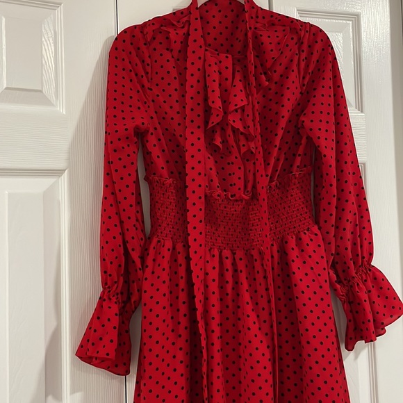 Dress - Picture 4 of 8